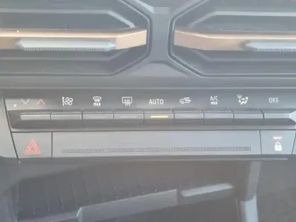 Photo 10 Dacia Duster III Extreme TCe 130 4x2