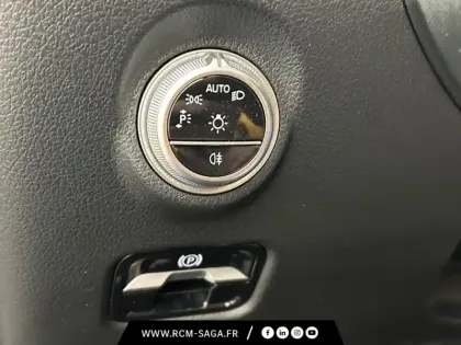 Photo 20 Mercedes Classe C Gén. V (S206) Ph1 AMG Line 5