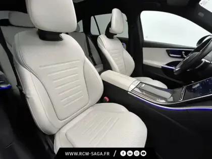 Photo 21 Mercedes Classe C Gén. V (S206) Ph1 AMG Line 5