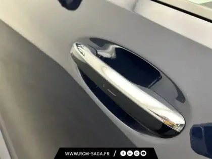 Photo 19 Mercedes Classe C Gén. V (S206) Ph1 AMG Line 5