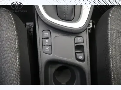 Photo 16 Toyota Yaris Hybride 1.5 HYBRID 116H DYNAMIC