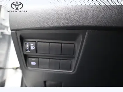 Photo 12 Toyota Yaris Hybride 1.5 HYBRID 116H DYNAMIC