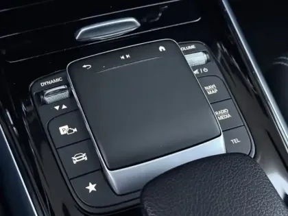 Photo 27 Mercedes GLA 250 e Progressive Line