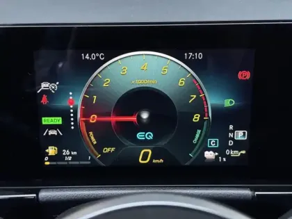 Photo 25 Mercedes GLA 250 e Progressive Line