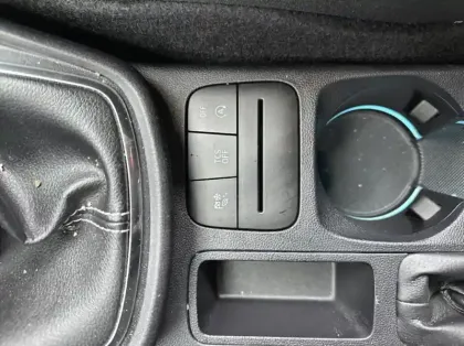 Photo 15 Ford Puma 1.0 Flexifuel 125ch S&S mHEV Titanium