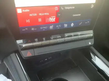 Photo 15 Renault Rafale Nouveau E-Tech full hybrid 200ch esprit Alpine