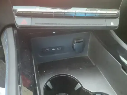 Photo 20 Renault Rafale Nouveau E-Tech full hybrid 200ch esprit Alpine