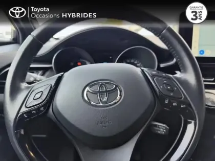 Photo 12 Toyota C-HR  1.8 Hybride 122ch Design E-CVT