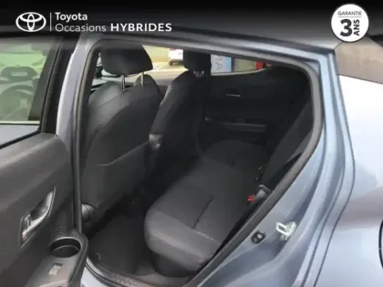 Photo 11 Toyota C-HR  1.8 Hybride 122ch Design E-CVT