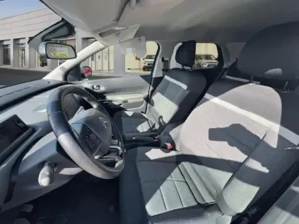 Photo 8 Citroën C4  Cactus PureTech 110ch S&S Shine E6.d