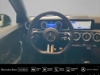 Photo 6 Mercedes Classe A  200 163ch AMG Line 7G-DCT