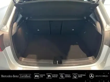 Photo 11 Mercedes Classe A  200 163ch AMG Line 7G-DCT