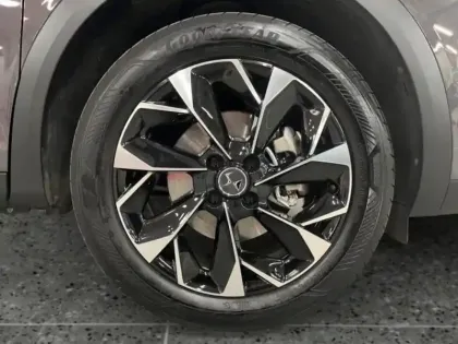 Photo 13 DS DS 3  E-Tense 156ch Antoine de Saint Exupéry