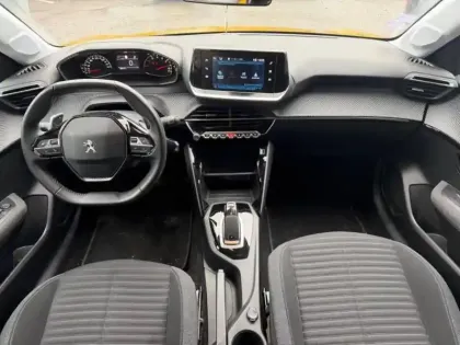Photo 7 Peugeot 208 Gén. II Ph1 NG Style 5