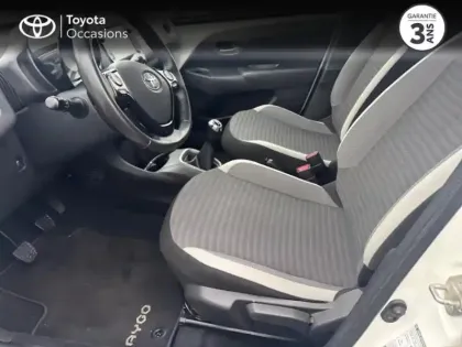 Photo 5 Toyota Aygo  1.0 VVT-i 72ch x-play 5p