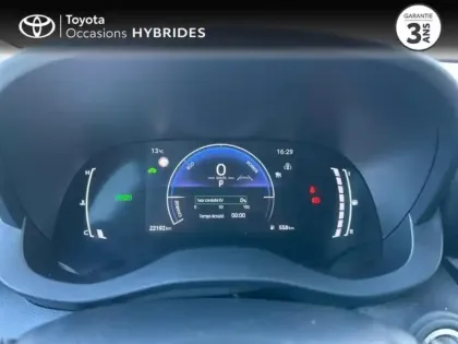 Photo 13 Toyota Yaris  Cross 116h Dynamic Business MC24