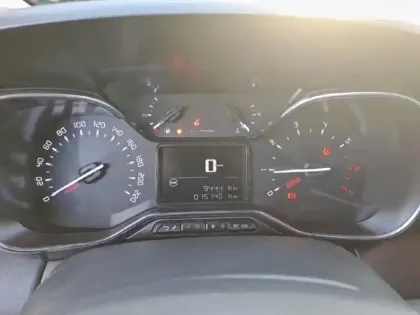 Photo 12 Citroën C3 Aircross  PureTech 110ch S&S Shine