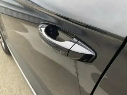 Photo 8 Volkswagen T-roc  1.5 TSI EVO 150ch Carat DSG7 S&S