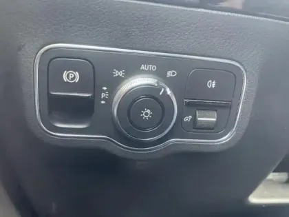 Photo 12 Mercedes Classe B  200d 150ch Progressive Line Edition 8G-DCT 7cv