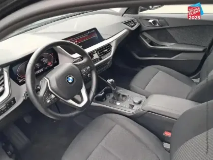 Photo 14 BMW Serie 1 Série 1 118d 150ch Edition M Design 8cv