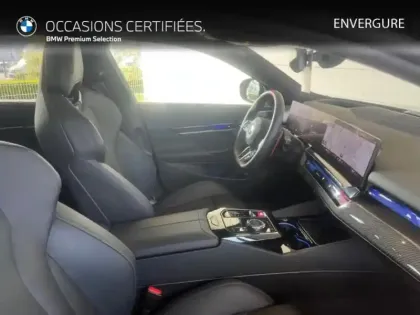 Photo 8 BMW Serie 5 M5 Touring 4.4 V8 PHEV 727ch