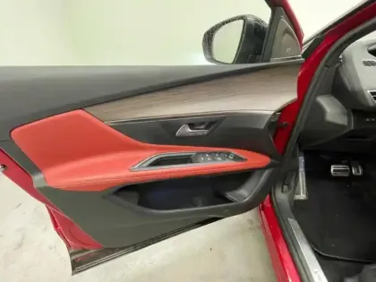 Photo 11 Peugeot 3008  HYBRID 225ch GT Pack e-EAT8