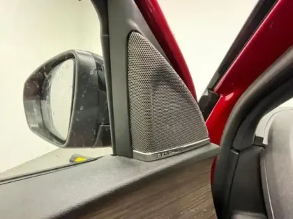 Photo 13 Peugeot 3008  HYBRID 225ch GT Pack e-EAT8