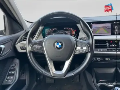 Photo 11 BMW Serie 1 Série 1 116dA 116ch Edition M Design DKG7