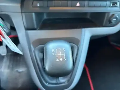 Photo 11 Citroën Jumpy Gén. III Ph1 NG Club 1