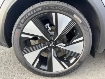 Photo 9 Mitsubishi Grandis  1.8 MPI HEV 158ch Instyle