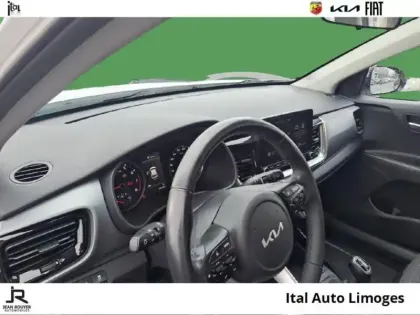 Photo 7 Kia Stonic  1.0 T-GDi 100ch Active