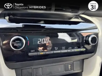Photo 13 Toyota Yaris  Cross 116h Dynamic MY22