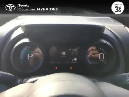Photo 13 Toyota Yaris  116h Design 5p MY22