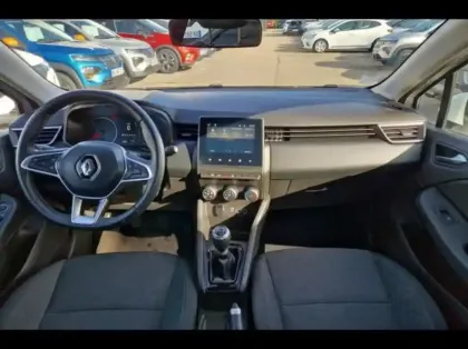 Photo 8 Renault Clio Gén. V (BJA) Ph1 NG Evolution 5