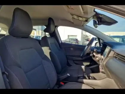 Photo 9 Renault Clio Gén. V (BJA) Ph1 NG Evolution 5