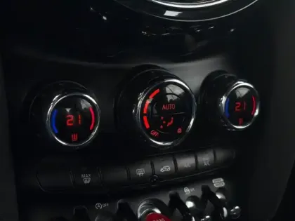 Photo 14 Mini Mini Cabrio Cooper S 192ch