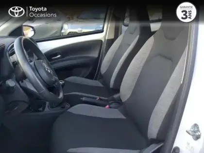 Photo 10 Toyota Aygo  X 1.0 VVT-i 72ch Dynamic
