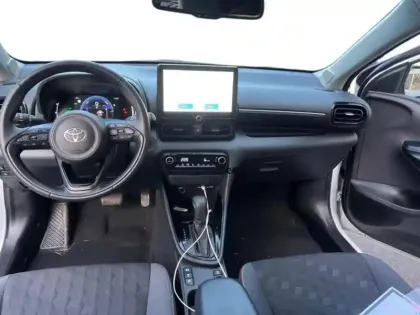Photo 10 Toyota Yaris  116h Design Pack Confort  5p MY25