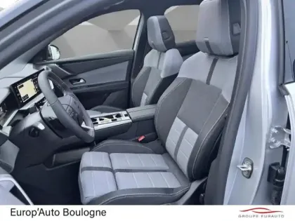 Photo 10 Opel Grandland  1.2 Turbo Hybrid 145ch Ultimate e-DCT6