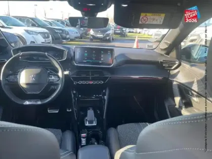 Photo 14 Peugeot 208  e- 136ch GT