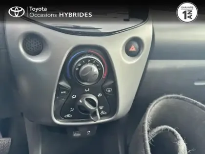 Photo 9 Toyota Aygo  1.0 VVT-i 72ch x-play 5p