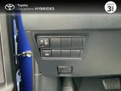 Photo 11 Toyota Yaris  116h Dynamic 5p MY22