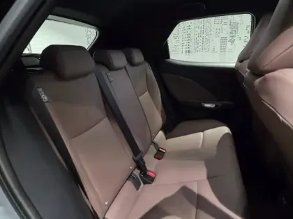 Photo 12 Lexus Lbx  1.5 136ch Elegant 2WD