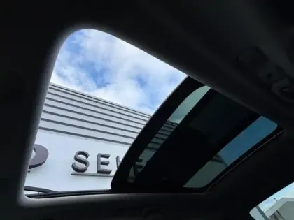 Photo 8 Volvo Xc60  T6 Hybride Rechargeable 253 + 145ch Ultra Style Dark Geartronic 8 AWD