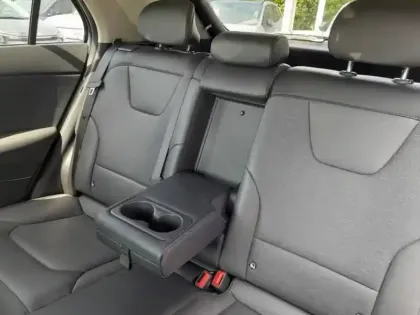 Photo 9 Kia Niro  1.6 GDi 129ch HEV Premium DCT6