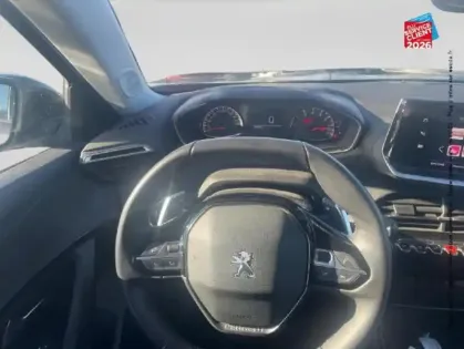 Photo 11 Peugeot 2008  1.5 BlueHDi 130ch S&S Allure EAT8
