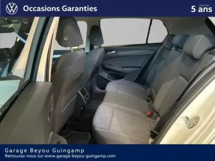 Photo 8 Volkswagen Golf  1.5 TSI EVO2 116ch VW Edition