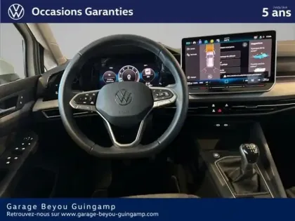 Photo 12 Volkswagen Golf  1.5 TSI EVO2 116ch VW Edition