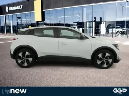 Photo 17 Renault Megane Gén. V (BCB) Ph1 Equilibre 5