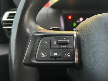 Photo 7 Citroën C4  130ch S&S Shine EAT8